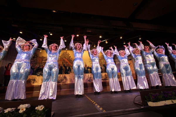 Blau-Weiss   178.jpg